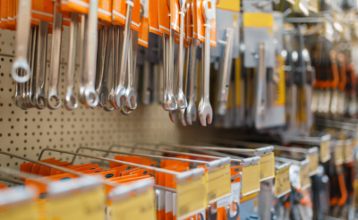 The Future of Hardware Retail: How data-driven merchandising is shaping the tool & accessories market